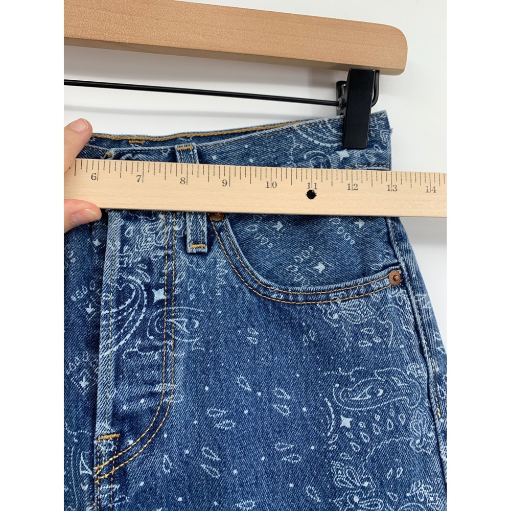 Levis 501 Paisley Jeans Womens 24 Blue Paisley Print Button Fly Denim (24x30) - Picture 8 of 12